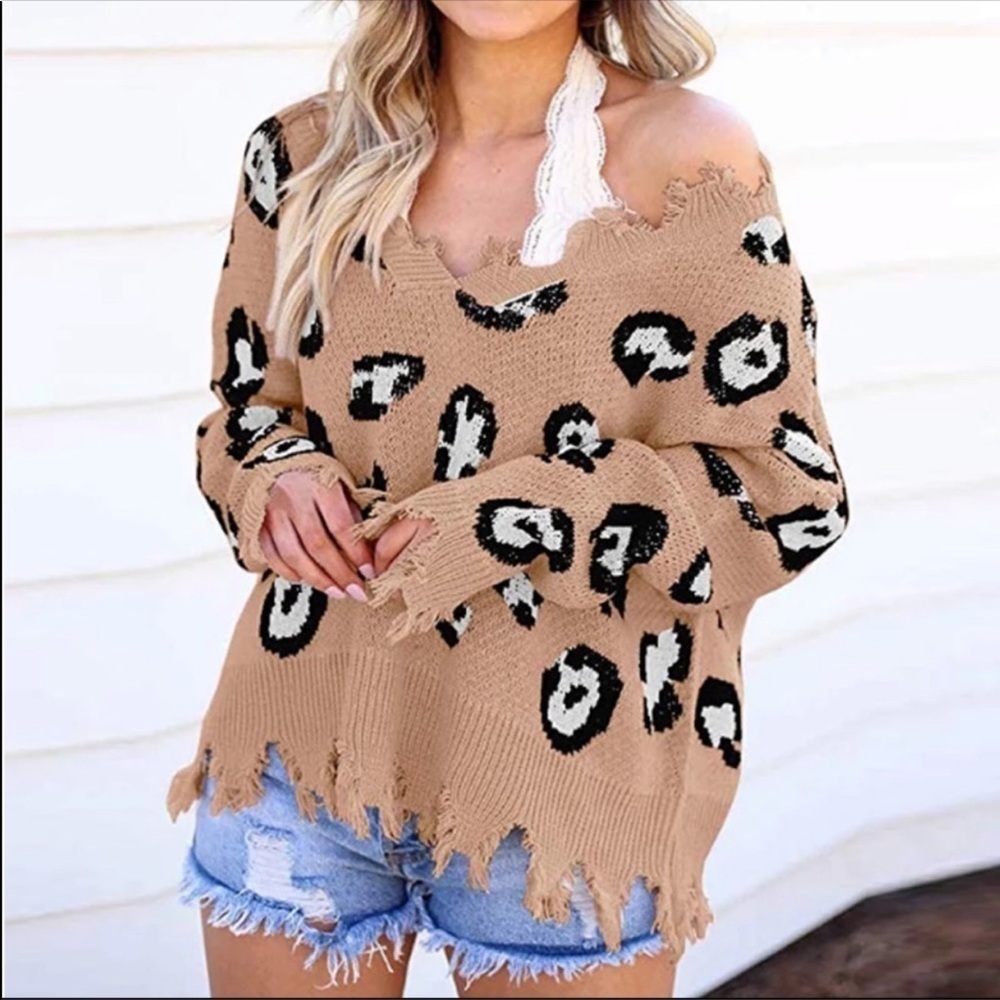 Leopard Boho Fringe Hemline Sweater Preppy Coastal Cheetah Medium Western
